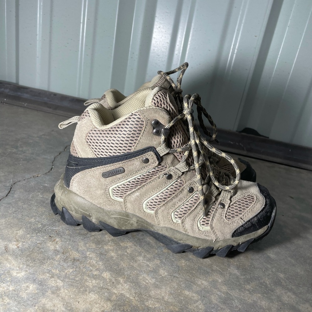 Red head front range shoes*